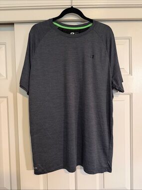 Russell Athletic Men’s XXL Tee